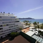 En Centro De La Ciudad Frente Al Mar Apartamento Roses